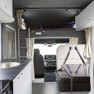 Cheapa Motorhome – 6 Berth-interior (2)