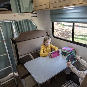 Britz Frontier Motorhome-6 Berth-dinette