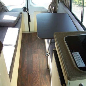 Discover NZ Deluxe ST Campervan – 2 Berth – sink