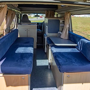 Happy Kuga Hightop – 3 Berth-table-fold