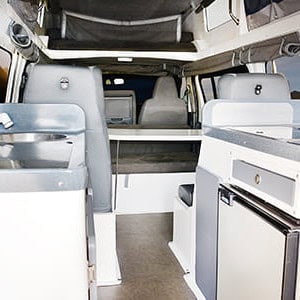 Lucky Rover High Top Campervan – 4 Berth-Interior