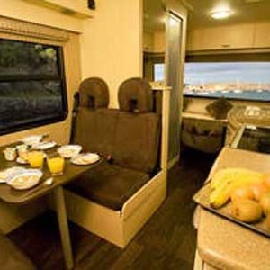 TUI Trail Explorer – 6 Berth – kitchen