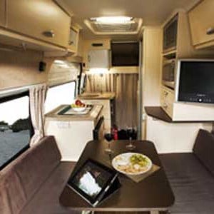 TUI Trail Seeker Deluxe – 2 Berth – interior