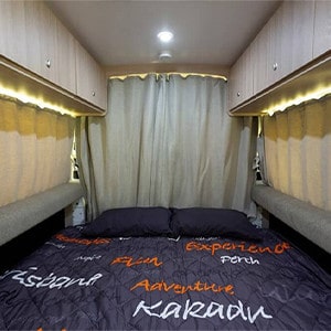 starrv-aquila-motorhome-2-berth-bed