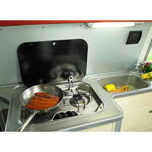 Kiwi Dart-2 Berth-stove