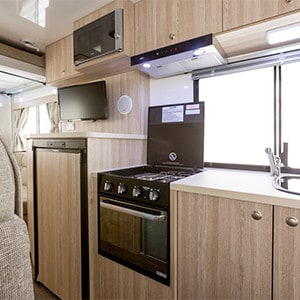 starrv-pandora-motorhome-4-berth-kitchen