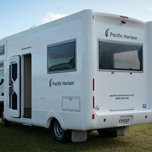 Pacific Horizon Fosu Motorhome- 4 Berth – rear side