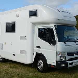 ph-fuso-motorhome-4-berth-exterior