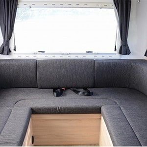 ph-fuso-motorhome-4-berth-living-area