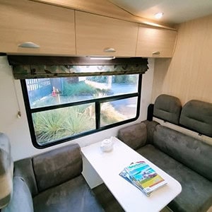 RRR Explorer Motorhome – 4-6 Berth-interior (2)