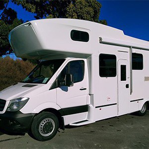 RRR Explorer Motorhome – 4-6 Berth