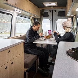 rrr-sprinter-motorhome-2-berth-dinette