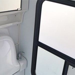 TUI Trail Explorer Deluxe – 6 Berth – bathroom