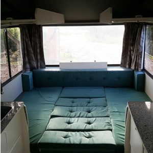 SAS Canter Motorhome – 6 Berth – bed