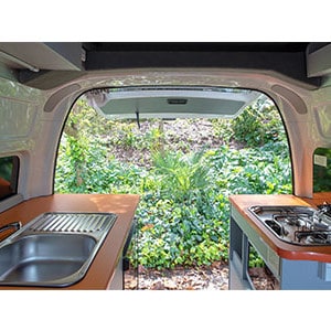 TA Hi 5 Campervan – 5 Berth – kitchen