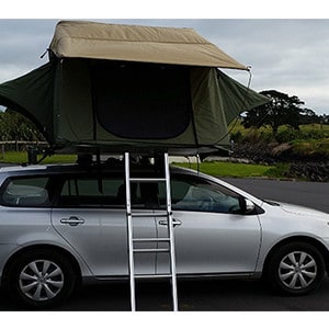 Wendekreisen Stationwagon + Roof Tent – 2-5 Berth – side view