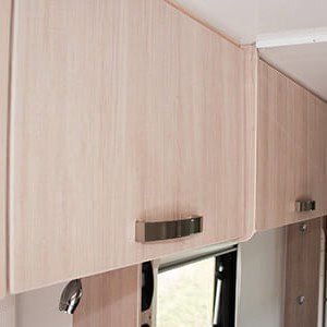 EC Motorhome – 4 Berth-cabinet