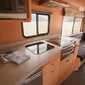 bc-familia-motorhome-6-berth-interior