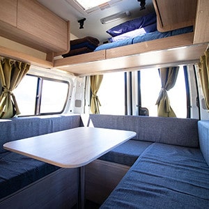 ec-motorhome-3-berth-interior