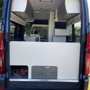 DNZ Deluxe Motorhome – 2+1 Berth Interior 2