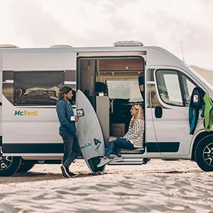 mcrent-urban-plus-campervan-3-berth-exterior-side