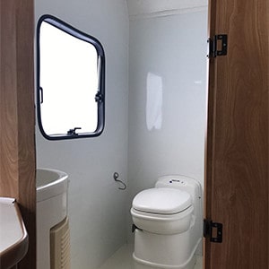 SAS Ford Transit Motorhome – 6 Berth – toilet