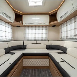 Britz Navigator Motorhome – 5 Berth-U-Shape_Interior02