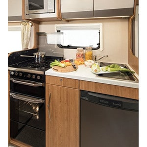 KWNSB Motorhome – 6 Berth – kitchen