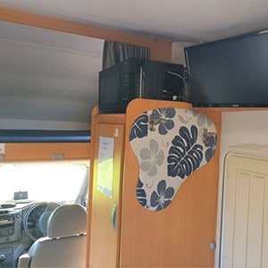 KW Tricia & Buzz – 6 Berth – tv & dvd