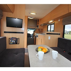 CC Motorhome – 4 Berth – living area