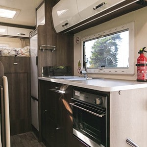 KO Ford Zefiro – 6 Berth-kitchen