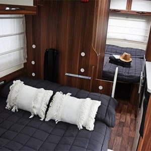 KWE Motorhome – 6 Berth – dinette bed