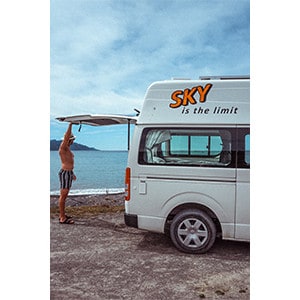 ec-sky-3-berth-exterior