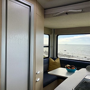 RCC Twin Dog Motorhome – 4 Berth-shower-door