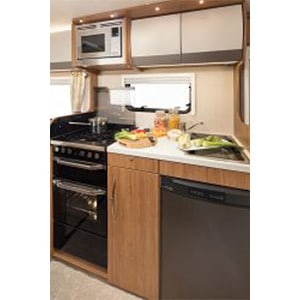 dnz-deluxe-st-6-berth-kitchen