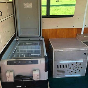 MJ Toyota Hiace Campervan – 2 Berth-Fridge