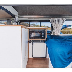 PF High Top – 3 Berth – interior