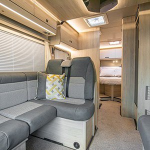 dnz-f74-motorhome-4-berth-interior