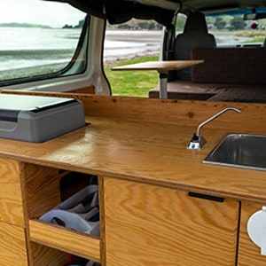 ACT Campervan – 2 Berth-countertop