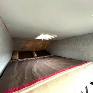 WKC Explorer Campervan – 4 Berth Bed 1