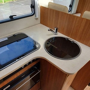 kwm-luxury-motorhome-4-berth-kitchen-area