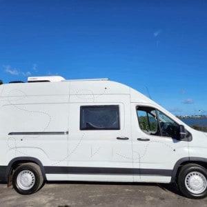 md-motorhome-2-3-berth-exterior-side