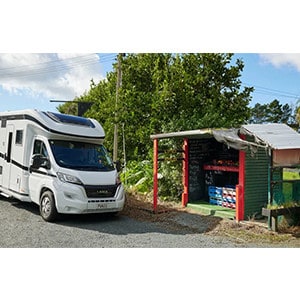 Britz Wanderer Motorhome – 4 Berth-exterior-photo (4)