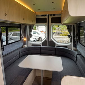 WKKSFVW ST – 2 Berth-lounge3