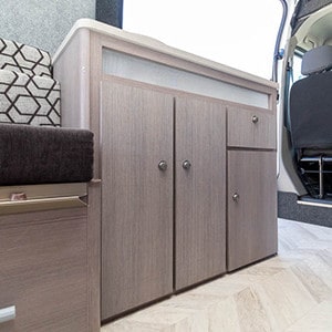 HE Motorhome – 2 Berth-cupboard