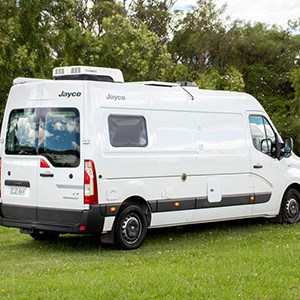 HE Motorhome – 2 Berth-exterior (1)