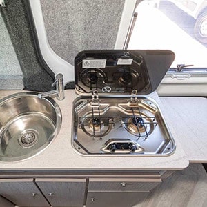 HE Motorhome – 2 Berth-stove