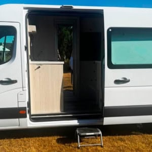 HE Motorhome – 2 Berth – Side View