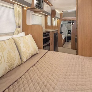 DNZ Imala Deluxe Motorhome – 6 Berth-bed