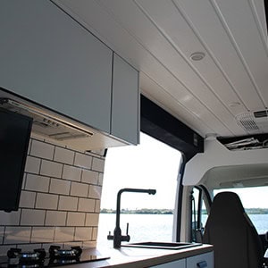 StarRV Polaris Motorhome – 2 Berth-cabinet